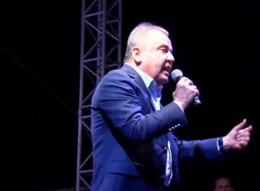 Muhittin Böcek Hastaneye Kaldırıldı