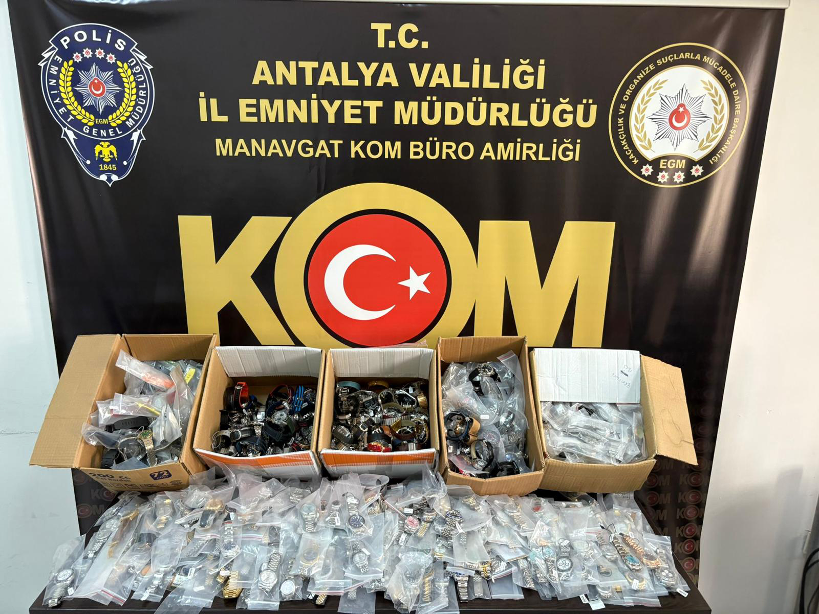 Antalya'da Kaçakçılıkla Mücadeleye Devam