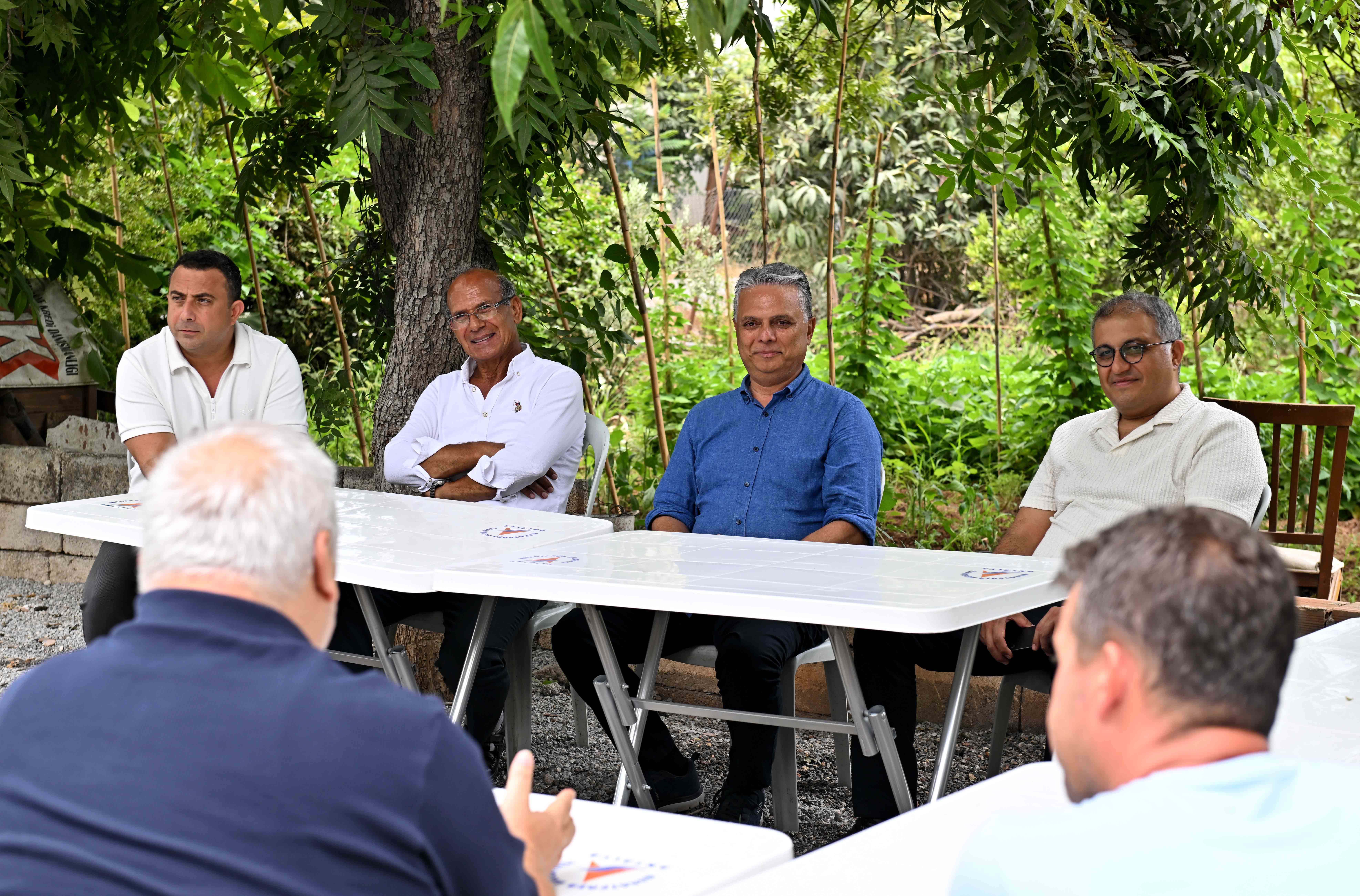 Uysal, Kırcami Sakinleriyle Birarada
