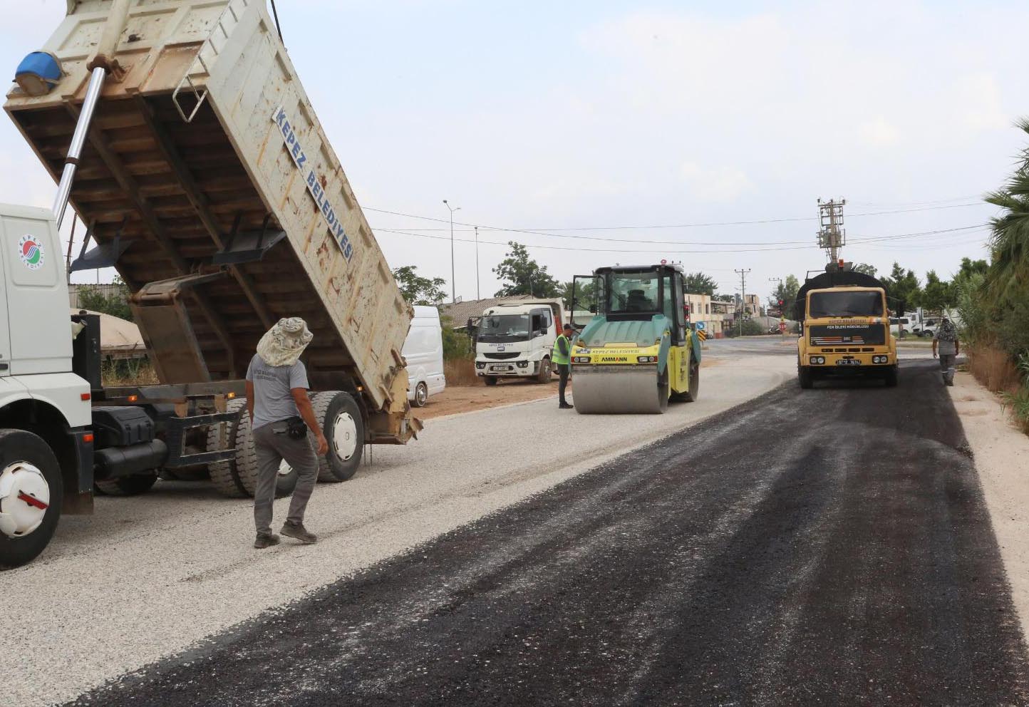 Kepez'de Yollar Yenileniyor