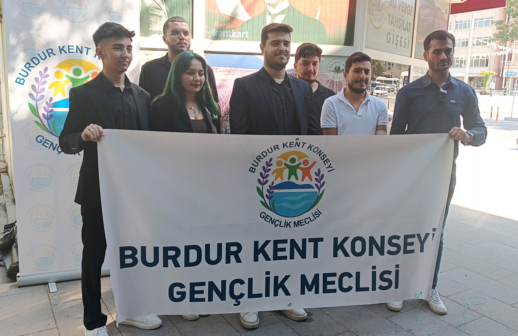 Öğrencilerden Otobüs Zammına Tepki