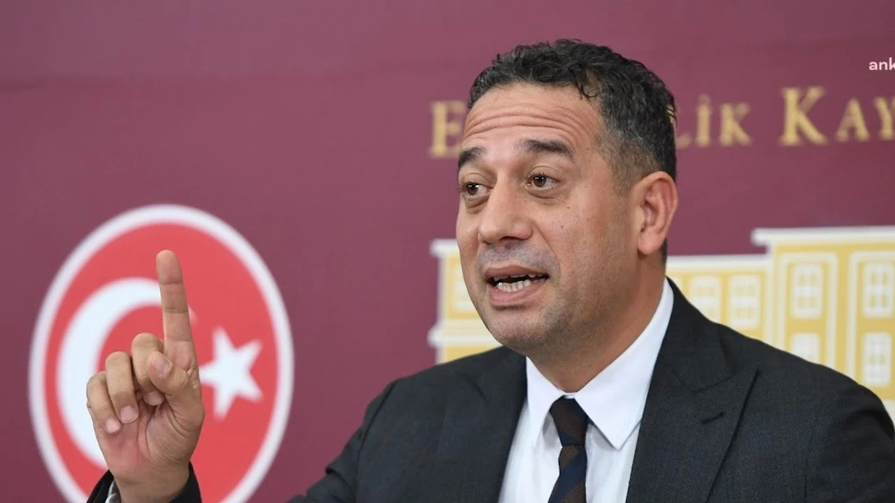 Böcek'i Başarır İkna Etti
