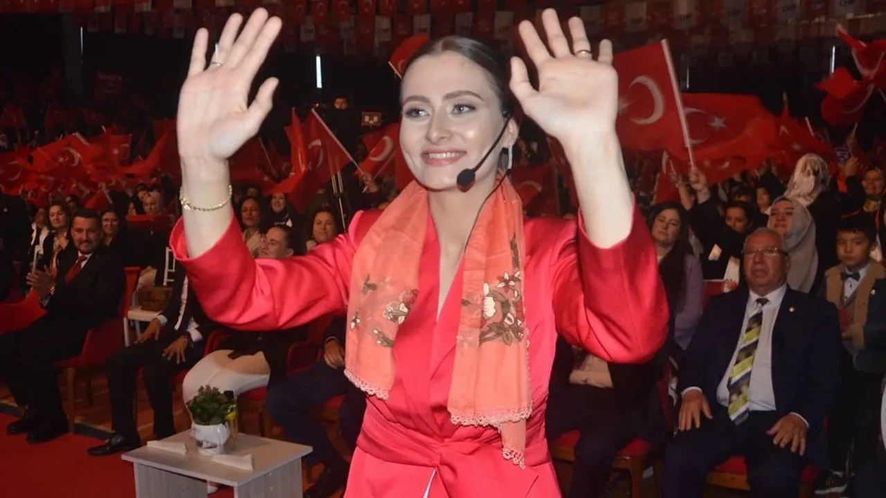 Gelir Gider Tablosunu Paylaştı