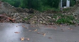 Karabük’te sağanak su baskınlarına sebep oldu