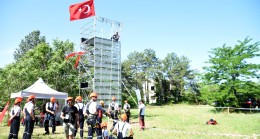 Balkan ülkelerinden üniversiteli gençler, arası arama-kurtarma yarışmasında ter döküyor