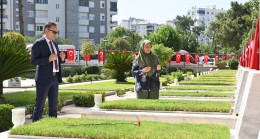 Kepez’de bayram öncesi şehit aileleri unutulmadı