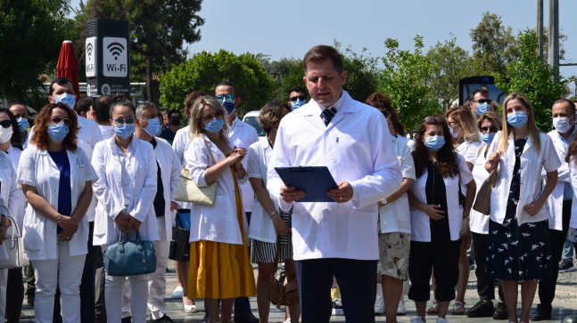 Antalya Eczacı Odası Başkan adayı Fehmi Onur Özgüven Açıklama Yaptı