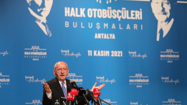 CHP LİDERİ KILIÇDAROĞLU OTOBÜSÇÜ ESNAFININ SORUNLARINI DİNLEDİ