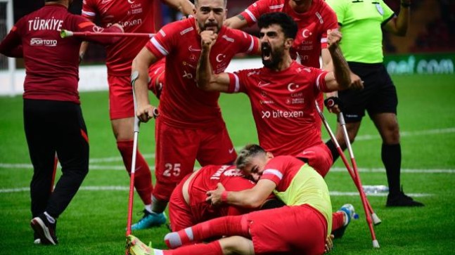 AMPUTE FUTBOL MİLLİ TAKIMI, DÜNYA KUPASI’NI KAZANDI