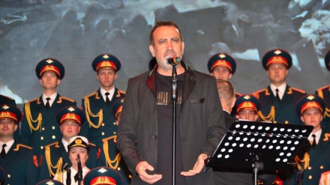 RUS KIZILORDU KOROSU VE HALUK LEVENT ANTALYA’DA KONSER VERDİ