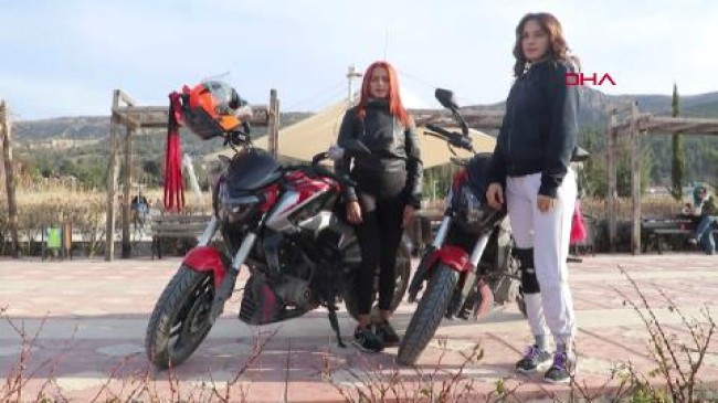 BURDUR Kız kardeşler, babaları gibi motosiklet tutkunu