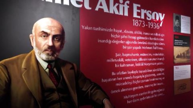 BURDUR Yapay zeka sayesinde Mehmet Akif ile sohbet ettiler