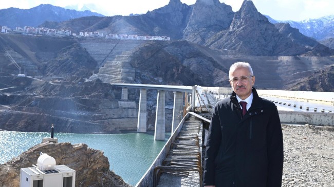 Yusufeli Merkez Viyadüğü yarın hizmete açılacak