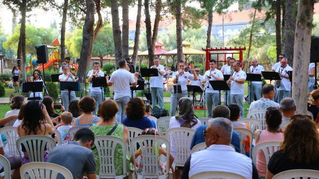 Müzik Kepez’in kalbi Dokuma’da attı